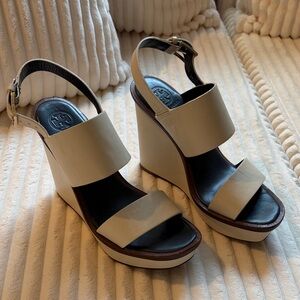 Tory Burch Two-Band Cream Wedge Sandals size 7